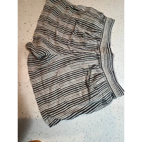 GAP LINEN BLEND STRIPED LOOSE SHORTS WITH WAIST TIE WOMENS MEDIUM - Picture 6 of 6